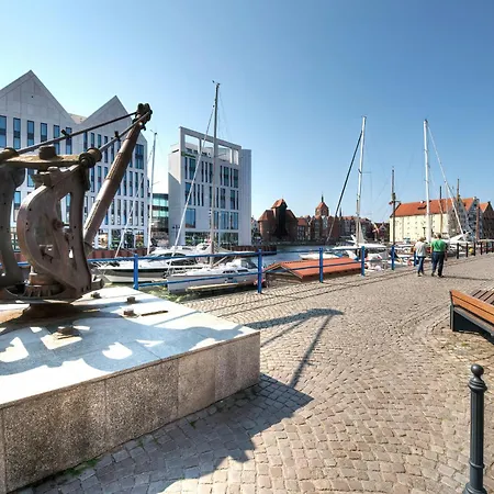 Old Town - Sw Barbary Street By Renters Gdansk