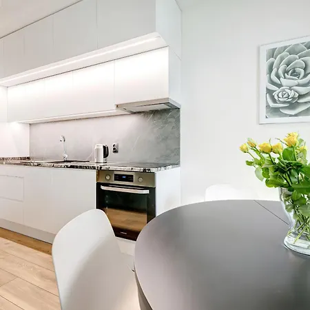 Old Town - Sw Barbary Street By Renters * Gdansk